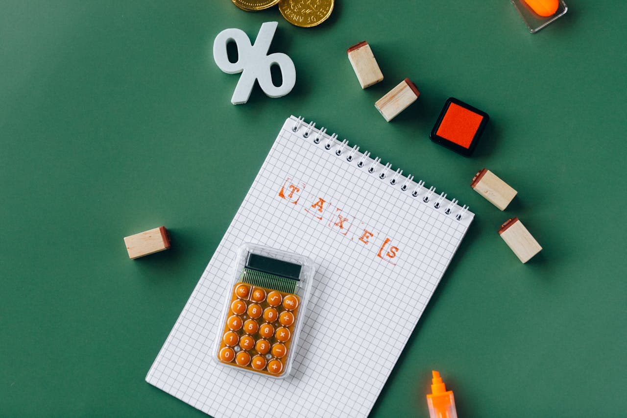 Do I Need an International Tax Advisor? Expert Guide - Tytle