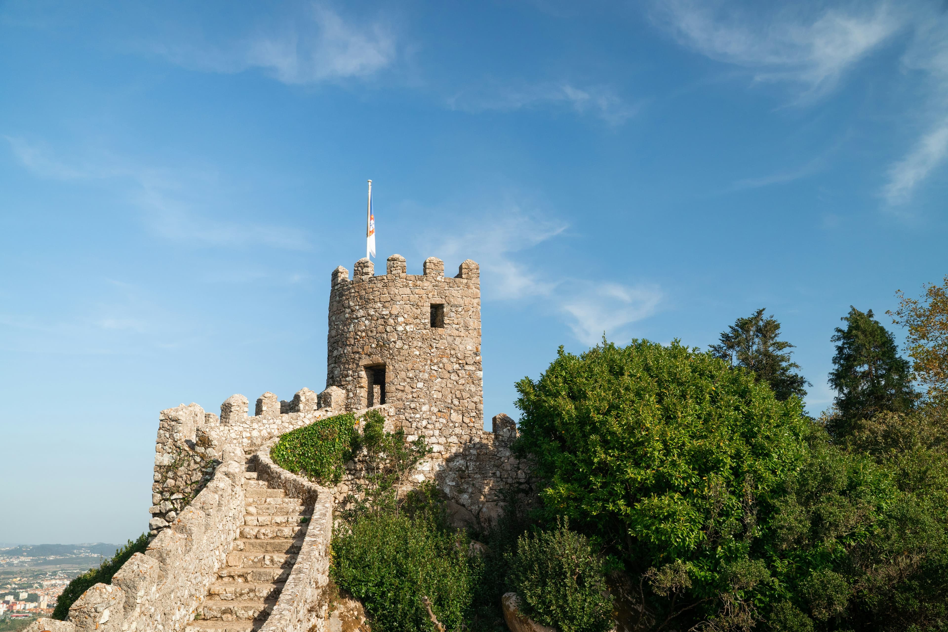 Portugal’s New Tax Regime Targets Innovation Jobs, and Expats - Tytle