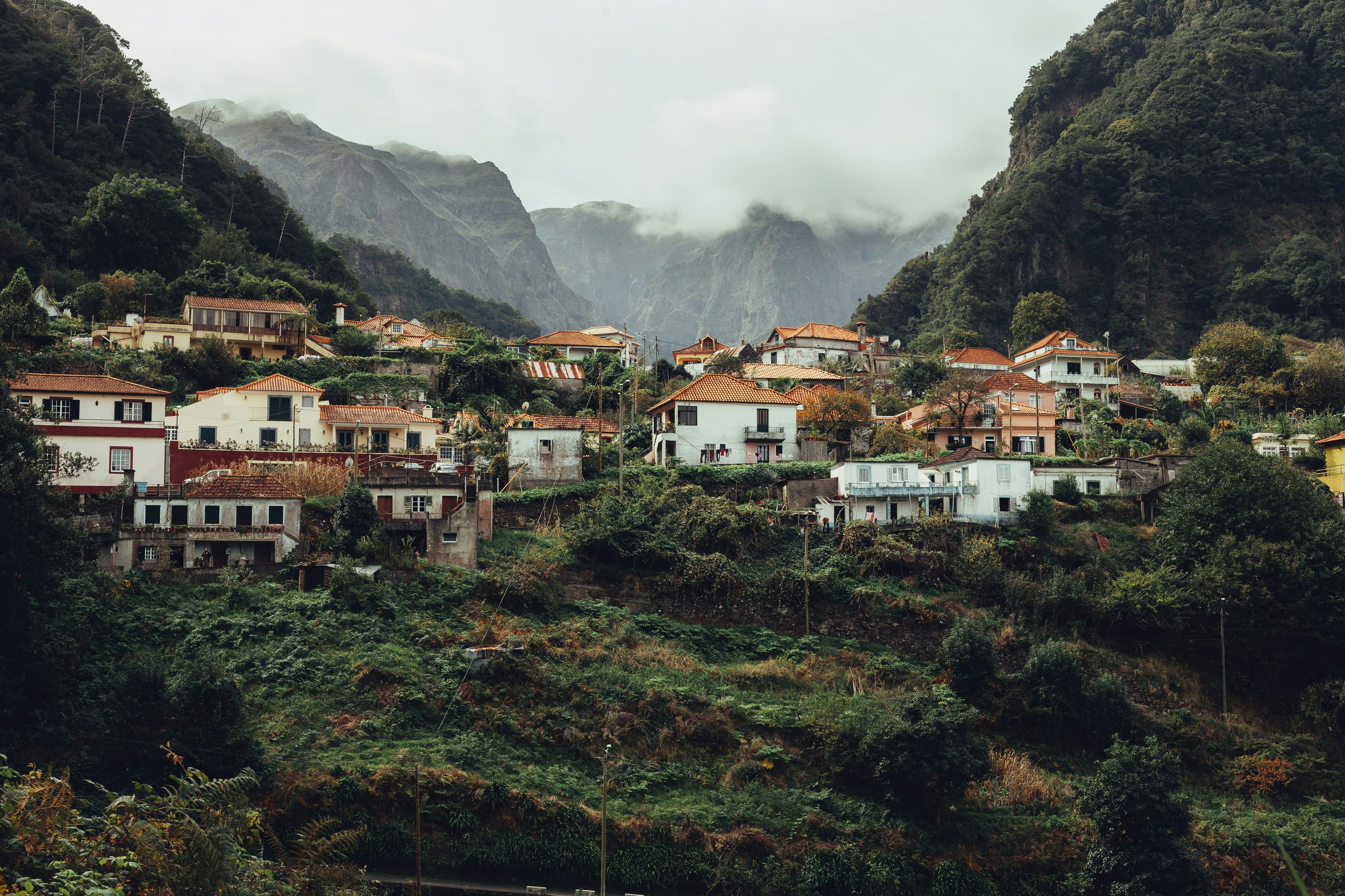 Retiring in Portugal: Still Worth It? - Tytle